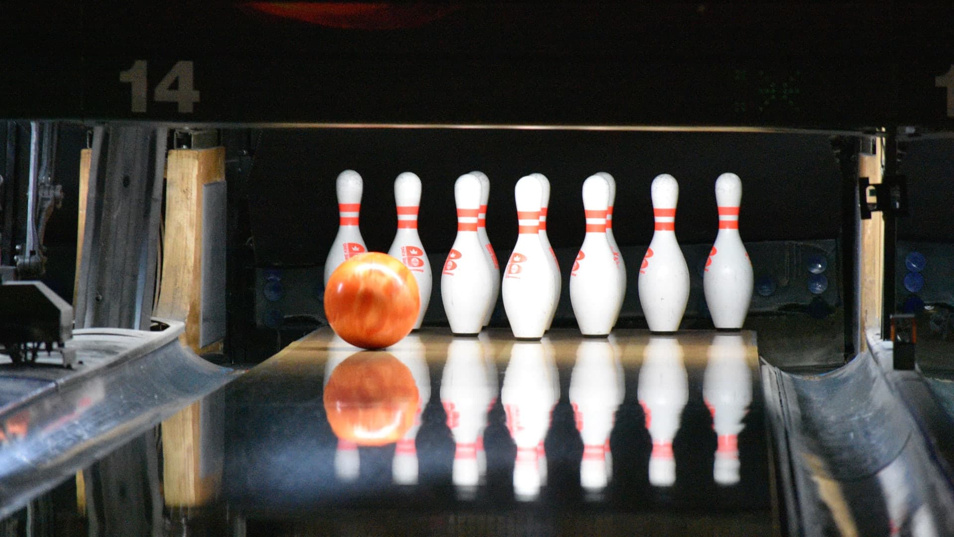 College Bowling athlete in action — U.S. college sports recruiting with Smarthlete.