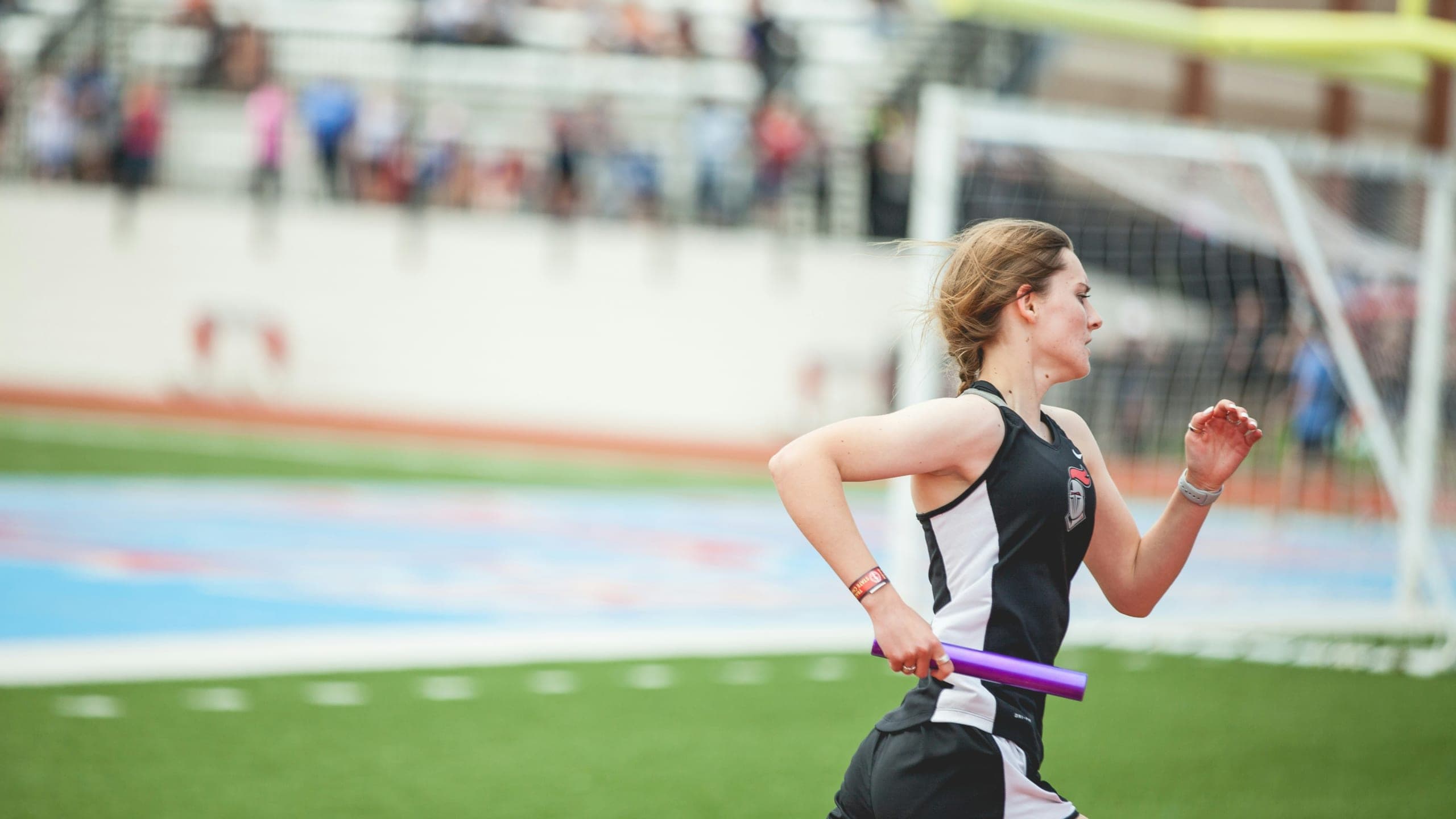 College Track & Field athlete in action — U.S. college sports recruiting with Smarthlete.